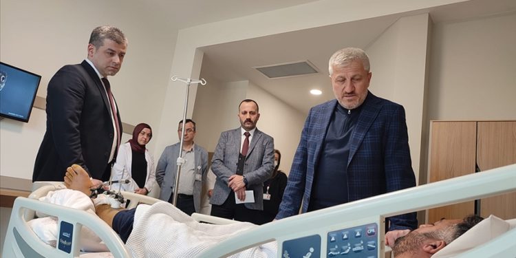 Bursa’daki hastanelerde 6 bin 287 depremzedeye hizmet verildi