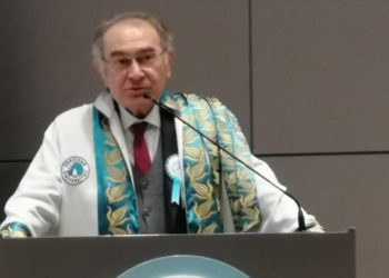 Prof. Dr. Tarhan, depremin travmatik etkisinin geçmesinde sporun önemine değindi