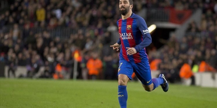 İspanya'da savcılık Arda Turan'ı 828 bin avro vergi kaçırmakla suçladı