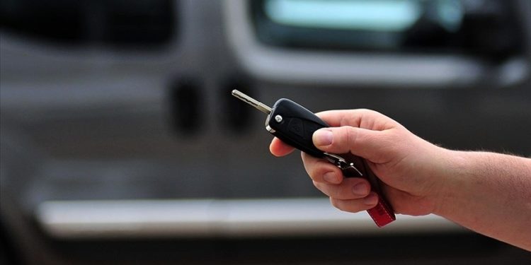 İkinci el araçta "6 ayda 6 bin kilometre" şartına uymayanlara 16 milyon lira ceza