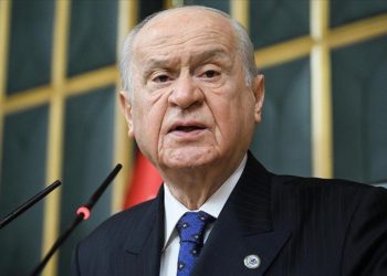 Bilinmelidir ki, ne sandıktan kaçarız ne de demokrasiyi yok sayarız