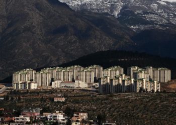 Kamu müteahhitleri deprem konutları için hazırlıklara başladı