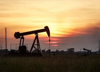 Brent petrolün varil fiyatı 82,59 dolar