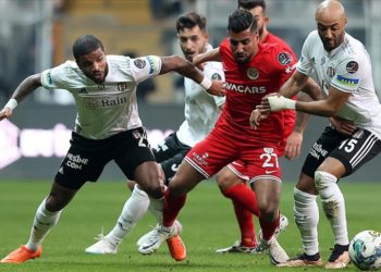 Beşiktaş, erteleme maçında bir puana razı oldu