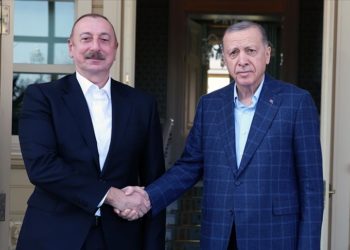 Cumhurbaşkanı Erdoğan, Azerbaycan Cumhurbaşkanı Aliyev ile bir araya geldi