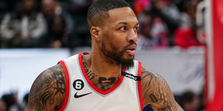 Damian Lillard 71 sayı attı, Blazers farklı kazandı