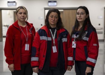 UMKE gönüllüsü ebelerin aklı deprem bölgesinde kaldı