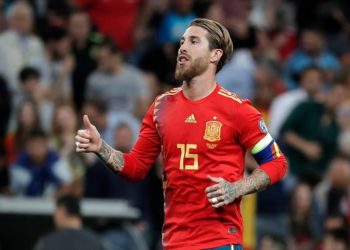 İspanyol futbolcu Sergio Ramos, milli takıma veda etti