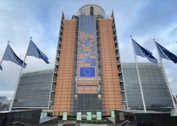 AB, Ukrayna ile vergisiz ticareti sürdürmeye hazırlanıyor