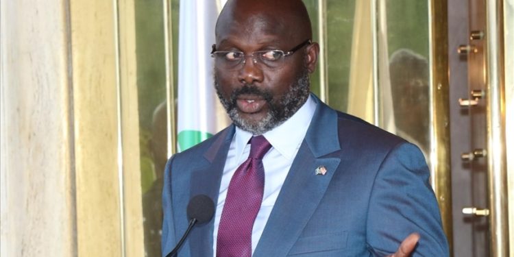 Liberya Cumhurbaşkanı'ndan depremde ölen Hataysporlu Atsu'nun ailesine 10 bin dolar yardım