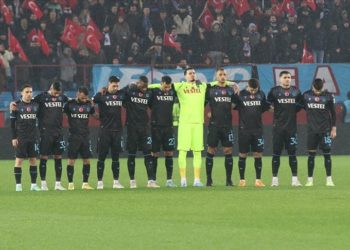 Futbol müsabakaları öncesinde 1 dakikalık saygı duruşundu bulunulacak