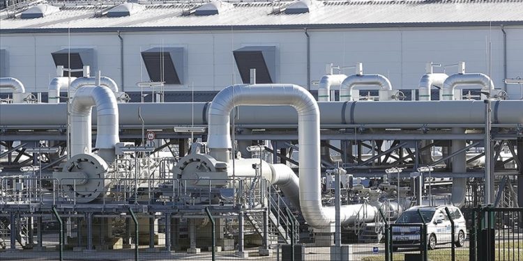 Uluslararası gaz piyasalarında Çin ve Rusya belirsizliği nedeniyle sıkışıklık sürüyor