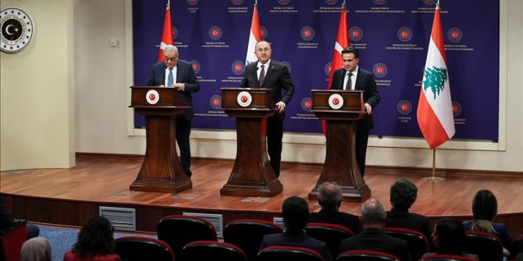 102 ülke yardım teklifinde bulundu 90 ülkeden arama kurtarma ve sağlık ekipleri geldi