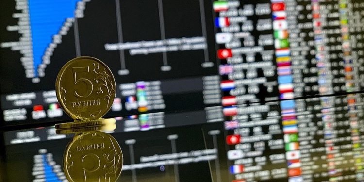 Türk lirası cinsinden kontratlar Moskova Borsasında işleme açılacak