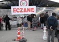Türk Eczacıları Birliği depremzedelerin ilaca erişimi için 10 ilde 26 sahra eczanesi kurdu