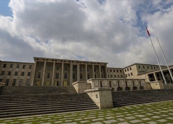 OHAL ilan edilen illerde sağlık ve yargı alanlarında alınan tedbirler TBMM'de