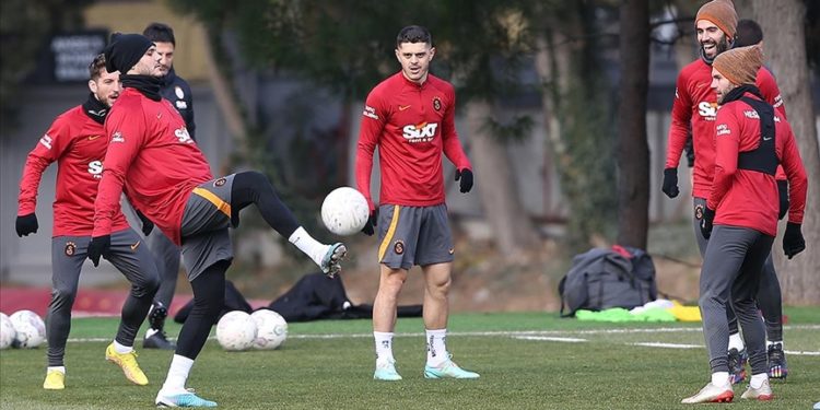 Galatasaray'ın Karabağ maçı kadrosu belli oldu