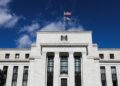 Fed enflasyona karşı daha fazla faiz artırımının gerektiğini belirtti