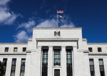 Fed enflasyona karşı daha fazla faiz artırımının gerektiğini belirtti