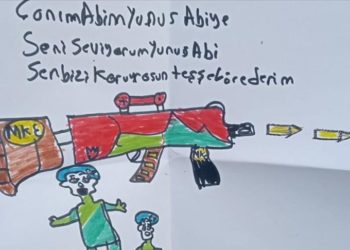 Mehmetçik Okullarındaki depremzede çocuklardan askerlere duygu dolu mektuplar ve resimler