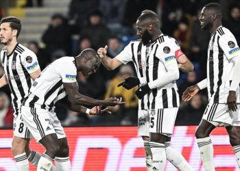 Beşiktaş, Medipol Başakşehir deplasmanından 3 puanla döndü