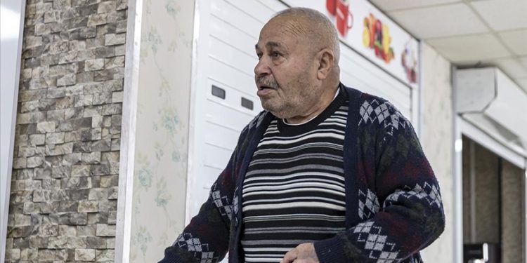 Depremlerde kızını ve torunlarını kaybeden Adıyamanlı depremzede yaşadıklarını unutamıyor