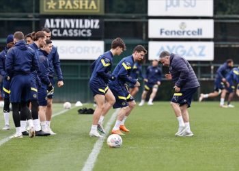 Fenerbahçe, Beşiktaş maçının hazırlıklarını sürdürdü