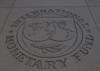 IMF’den Ukrayna için 15,6 milyar dolarlık finansman paketine onay