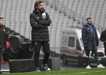 Andrea Pirlo, sözleşme yenileme teklifi aldığını açıkladı