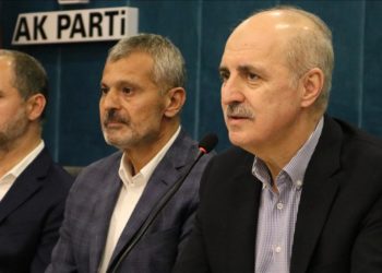 ‘AK Parti sadece bir siyasi partiden ibaret değildi’