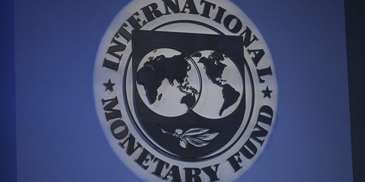 IMF’den küresel kamu borcunun GSYH’ya oranının 2028’e kadar yüzde 99,6’ya çıkacağı beklentisi