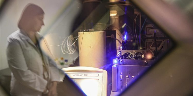 Uzay Yolu’ndaki Atılgan’ın yakıtı “pozitron”, ileri evre kanserlerin tanısında kullanılıyor