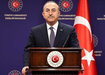 Çavuşoğlu İsrailli mevkidaşıyla telefon görüşmesinde Gazze'ye ve Lübnan'a hava saldırılarını kınadı