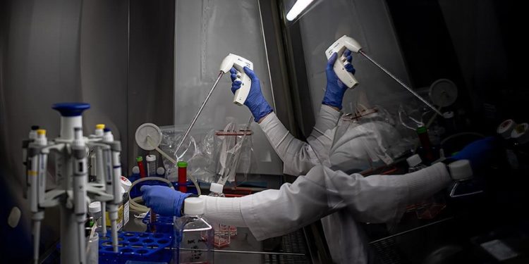 Dünyada kanser vakalarında 2020’ye kıyasla 2040’a kadar yüzde 55 artış bekleniyor