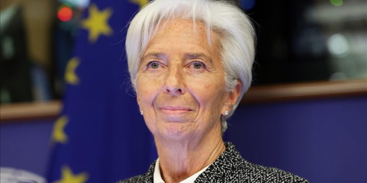 Uluslararası para birimi statüsü hafife alınmamalı