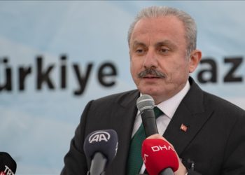 Türk dünyası olarak birlik içinde hareket etmemizin refahımızın güvencesi olduğuna inanıyoruz