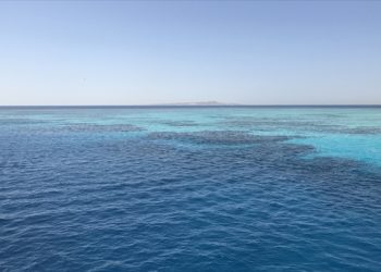 Kızıldeniz’deki petrol tankerinin kurtarılması için 32 milyon dolara daha ihtiyaç var