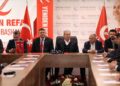Bakan Akar’dan MHP ve Yeniden Refah Partisi Kayseri il başkanlıklarına ziyaret