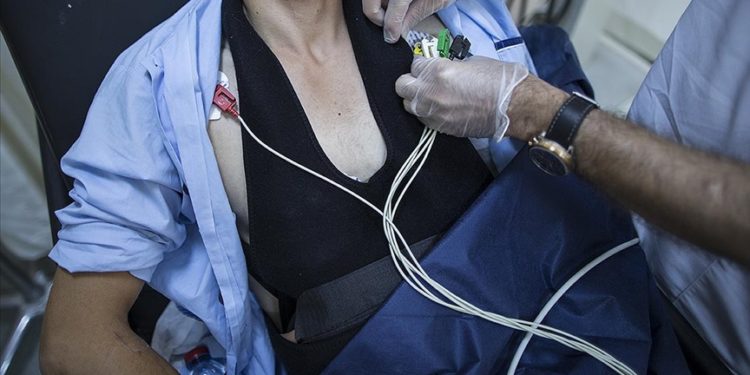 Türkiye’de her yıl yaklaşık 300 bin kişi kalp krizi geçiriyor