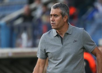 Kasımpaşa'nın yeni teknik direktörü Kemal Özdeş oldu