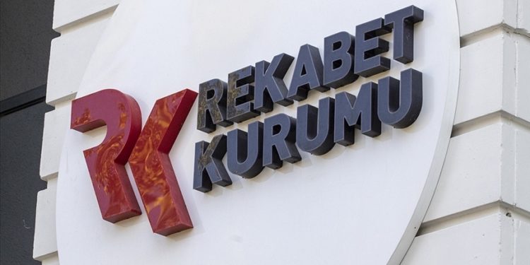 Rekabet Kurumu, dijital dönüşümü rekabet hukuku açısından inceledi