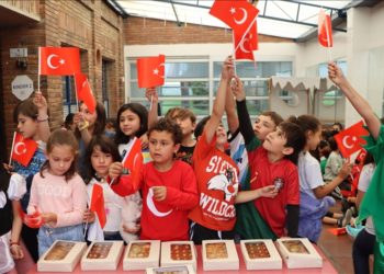 Türkiye Maarif Vakfından Kolombiya'da 23 Nisan Ulusal Egemenlik ve Çocuk Bayramı kutlaması