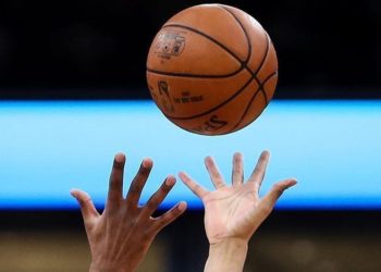 Kings, Warriors karşısında seride 2-0 öne geçti