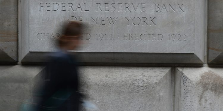 Fed, yapay zeka risklerini yönetmek konusunda bankalarla görüşüyor