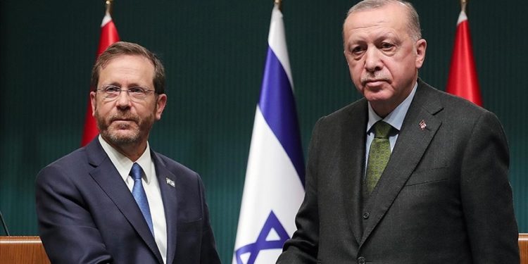 Cumhurbaşkanı Erdoğan, İsrail Cumhurbaşkanı Herzog ile telefonda görüştü