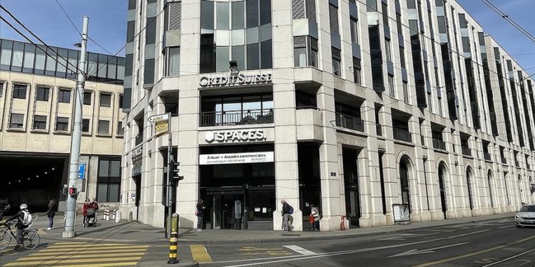Birleşme sonrası UBS-Credit-Suisse’deki istihdamın yüzde 30’una kadarını ortadan kaldırma planı