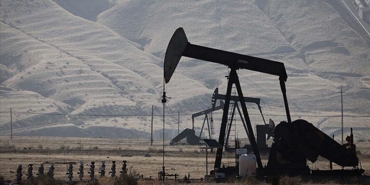 Brent petrolün varil fiyatı 85,42 dolar