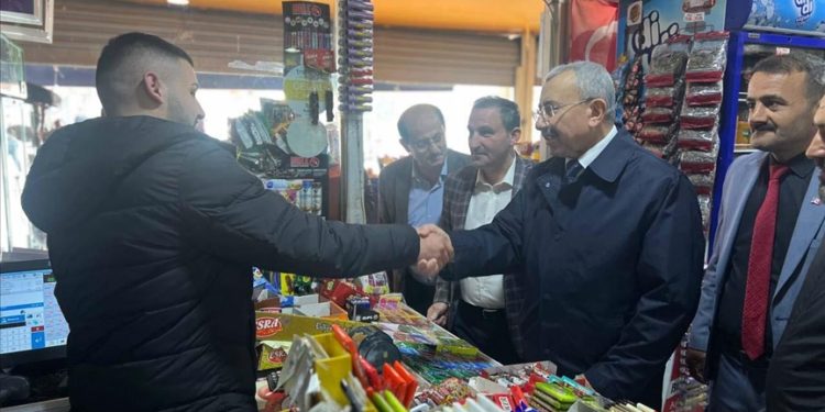 AK Parti’den İstanbul’da bir günde 500 bin seçmen ziyareti