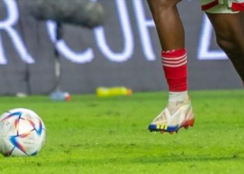 İngiltere Premier Lig lideri Arsenal, sahasında rahat kazandı