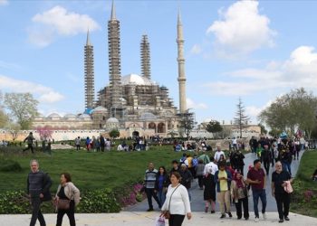 Bayram tatilinde Edirne'ye gelenler, kültürel alanlarda yoğunluk oluşturdu